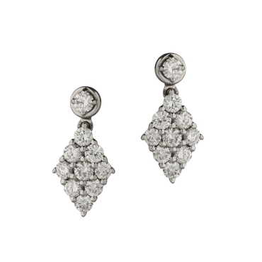 Round Brilliant Diamond Diamond Shaped Drop, 18ct White Gold Earrings